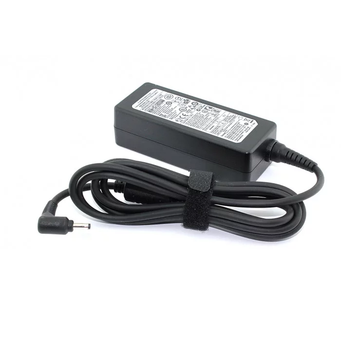 Блок питания для ноутбука Samsung 12V 2.2A/3.33A 26.4W 2.5*0.8 с сетевым кабелем